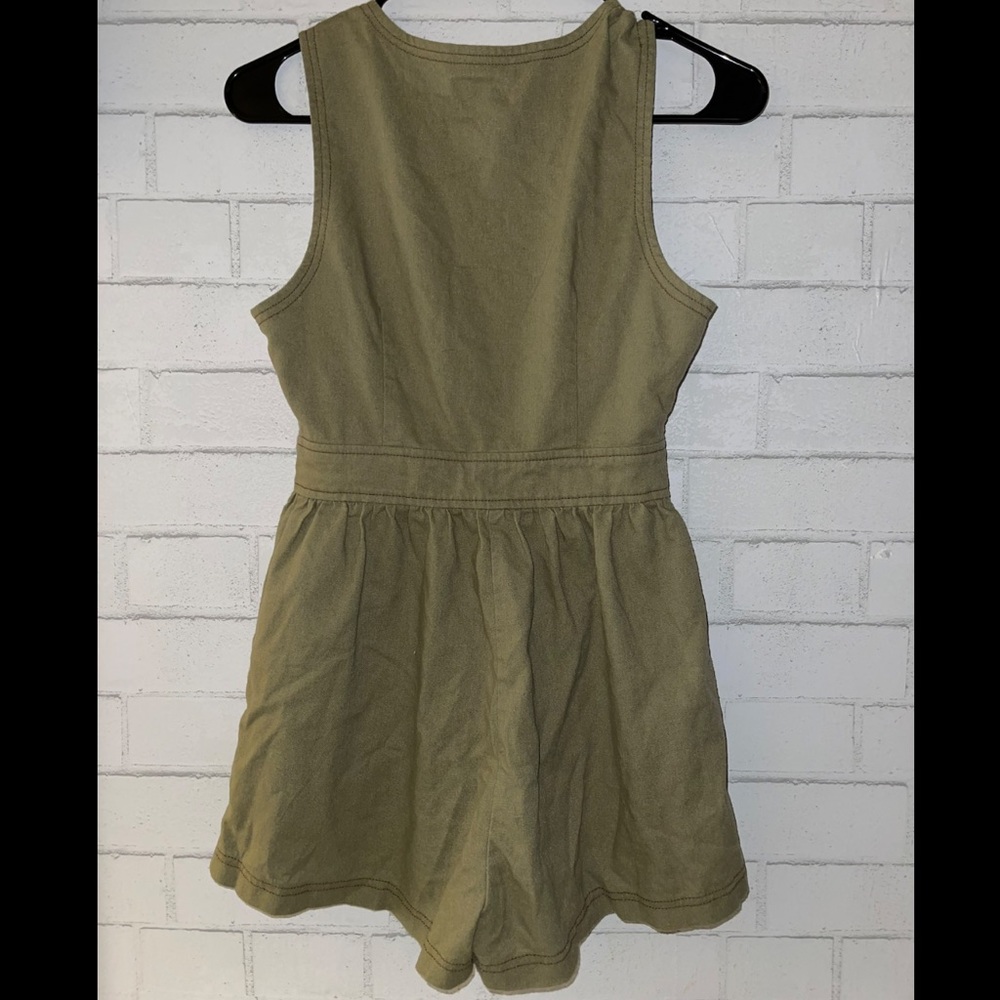 Showpo: Button down romper - Picture 3 of 4